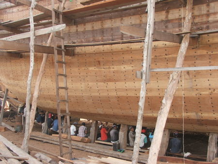 Boat builders at Mandvi