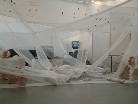 The Maze, A collaborative exhibition of installation and performance art by Bandu Manamperi and G.R. Constantine, 2006, 004.JPG